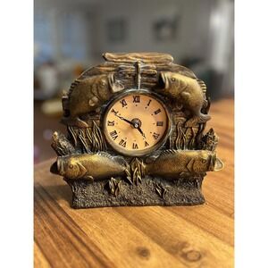 Resin Trout Mantle Clock 7x7 FISH Resin Clock Figurine Manage Cabin Decor